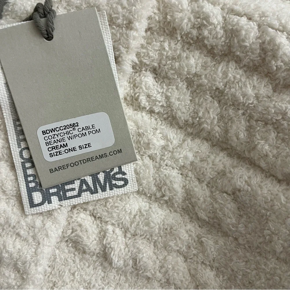Barefoot Dreams CozyChic‎ Womens Cable Beanie Hat Pom Pom Cream OS Luxury Winter